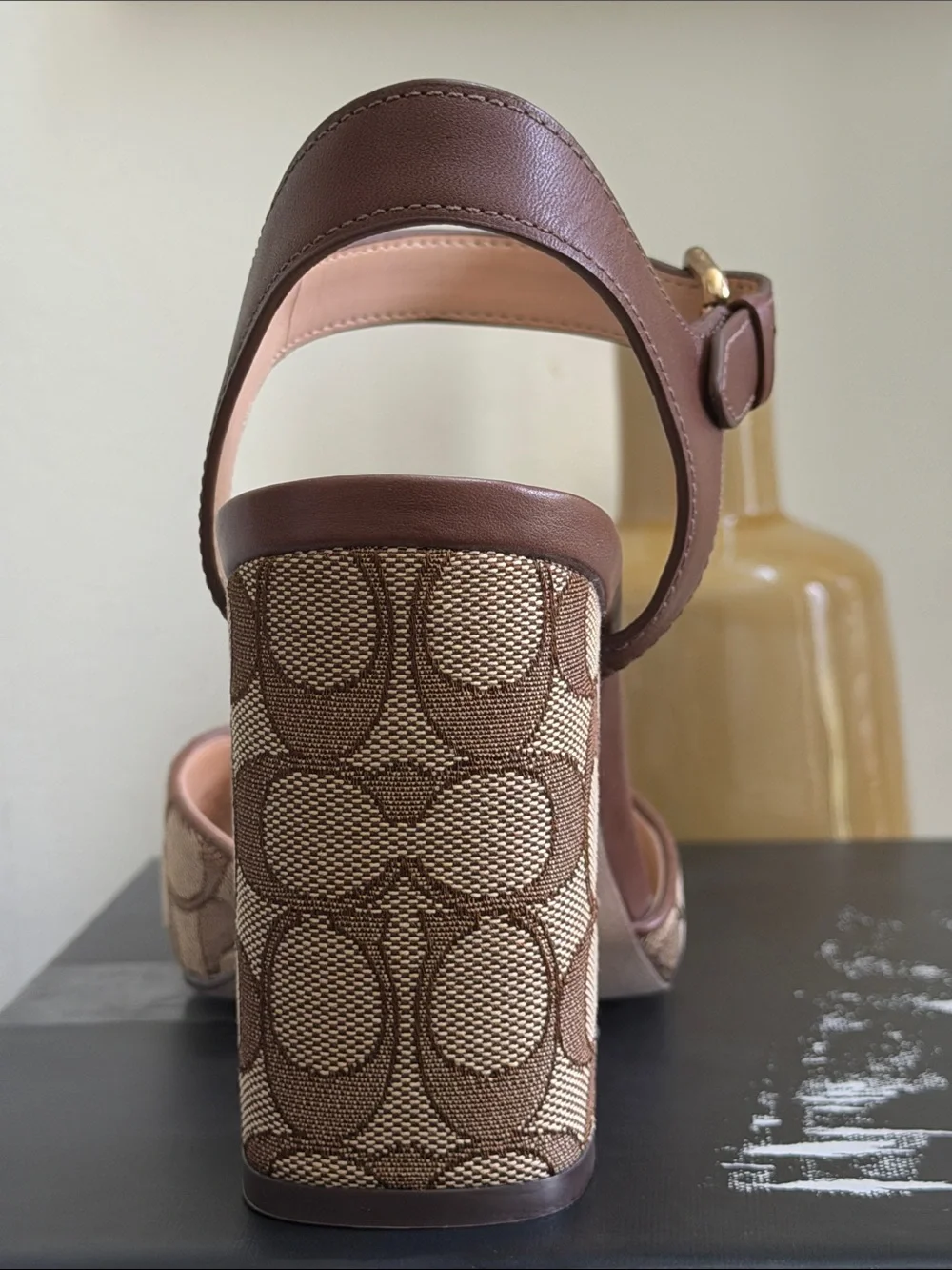 NIB Coach Marla Signature Canvas Sandals Size 9